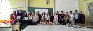 Takmičenje iz hemije povodom Dana škole